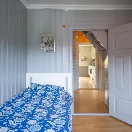Gulehuset - Fjh608 By Interhome * Gjelland