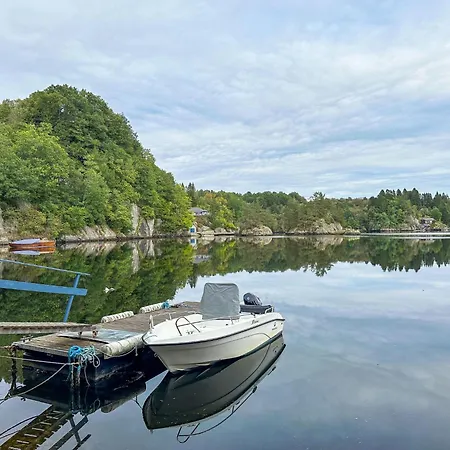 Chaleter Gulehuset By Interhome