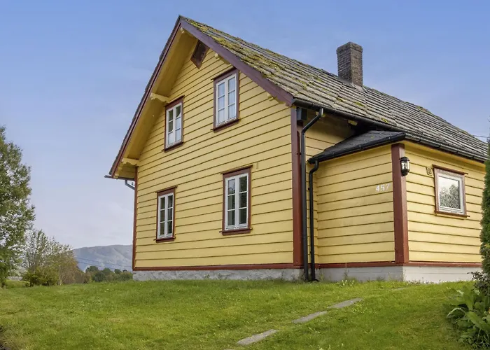 Gulehuset By Interhome Gjelland
